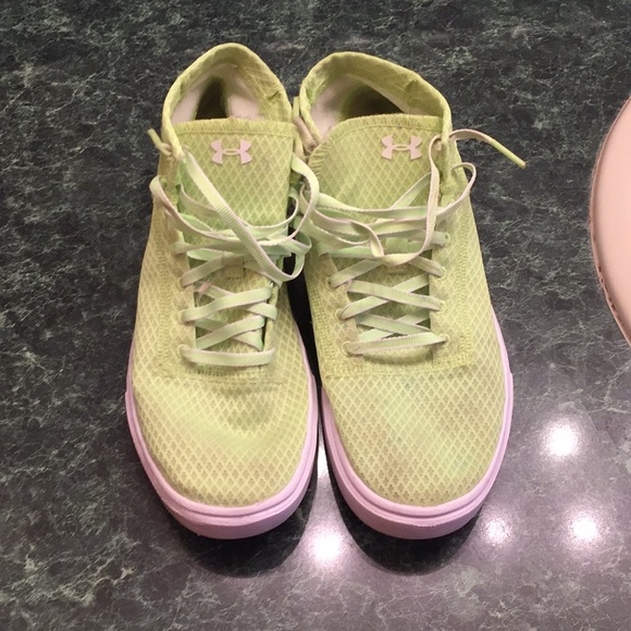 Sneakers - Picture 1 of 3